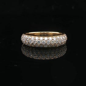 18k Yellow Gold and 1cttw Diamond Ladies Band Ring Size 6