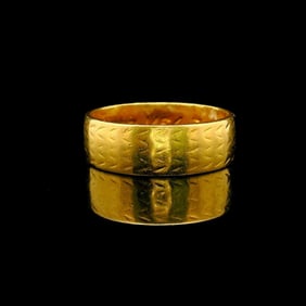 22k Yellow Gold Vintage Textured Band Ring Size 6