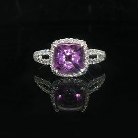 14k White Gold Amethyst and 0.38cttw Diamond Halo