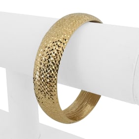 14k Yellow Gold Ladies Diamond Cut Thick Bangle B