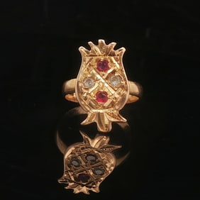 18k Yellow Gold Ruby and White Sapphire Vintage P