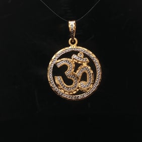 22k Yellow and White Gold Diamond Cut Om Pendant