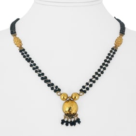 22k Yellow Gold and Black Bead Ladies Fancy Link
