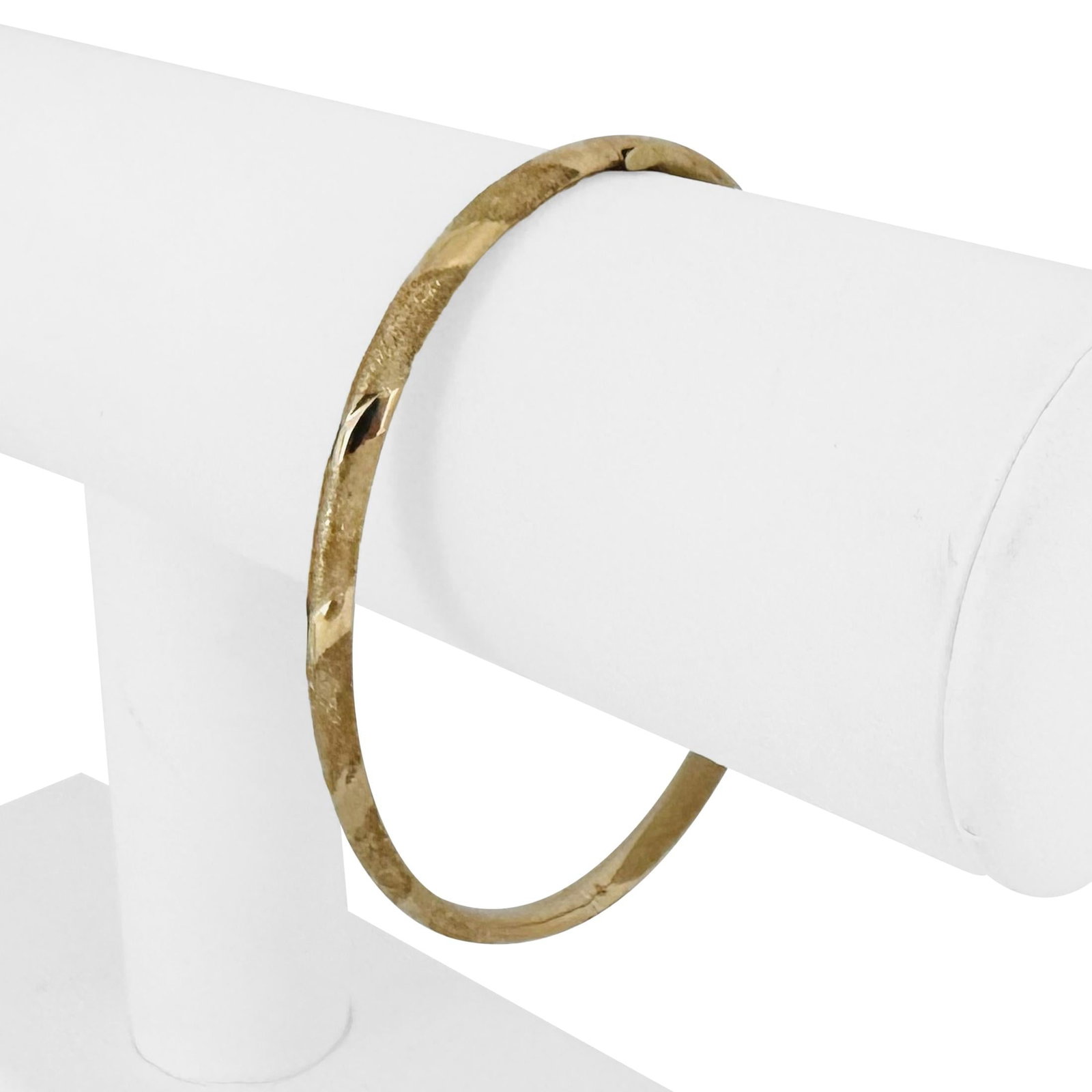 14k Yellow Gold Hollow Light Bangle Bracelet 7": Condition: Excellent Condition, Professionally Cleaned Metal: 14k Gold (Marked, and Professionally Tested) Weight: 4.8g Length: 7 Inches Inner Circumference Width: 4.5mm Closure: Slide Bar Insert Mark