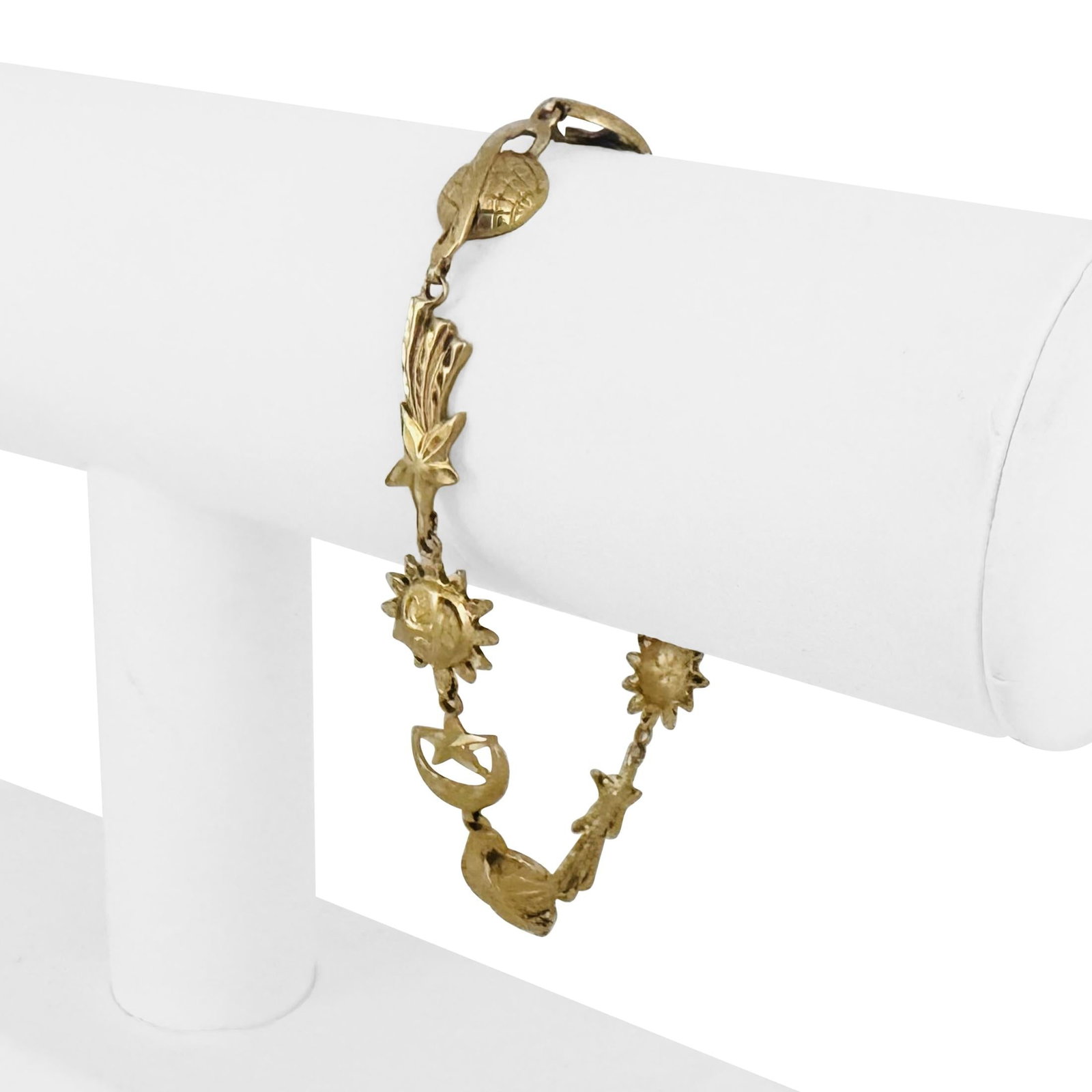 14k Yellow Gold Sun Moon Earth Stars Charm Bracelet 7.25": Condition: Excellent Condition, Professionally Cleaned and Polished Metal: 14k Gold (Marked, and Professionally Tested) Weight: 8.5g Length: 7.55 Inches Width: 12.5mm at widest Closure: Lobster Claw M
