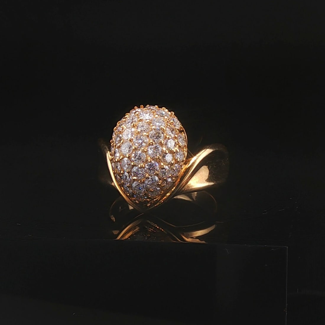 18k Yellow Gold 1.06cttw Diamond Pave Domed Bombe Ring Size 4.75: Condition: Excellent Condition, Professionally Cleaned Metal: 18k Gold (Marked, and Professionally Tested) Weight: 7.1g Diamonds: 1.06cttw Round Cut Pave Natural Diamonds Width: 15mm at face, 3mm at b