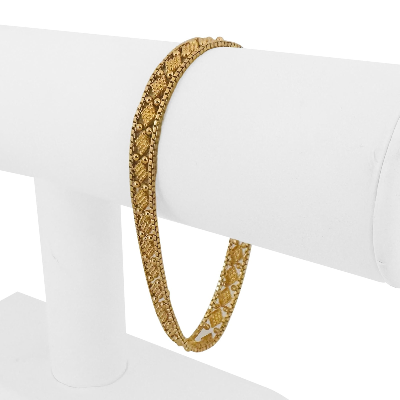 22k Yellow Gold Solid Fancy Beaded Link Bracelet 7.25": Condition: Excellent Condition, Professionally Cleaned Metal: 22k Gold (Marked, and Professionally Tested) Weight: 9g Length: 7.25 Inches Width: 7mm Closure: Hook Markings: "22KDM" Item #FCP97-6