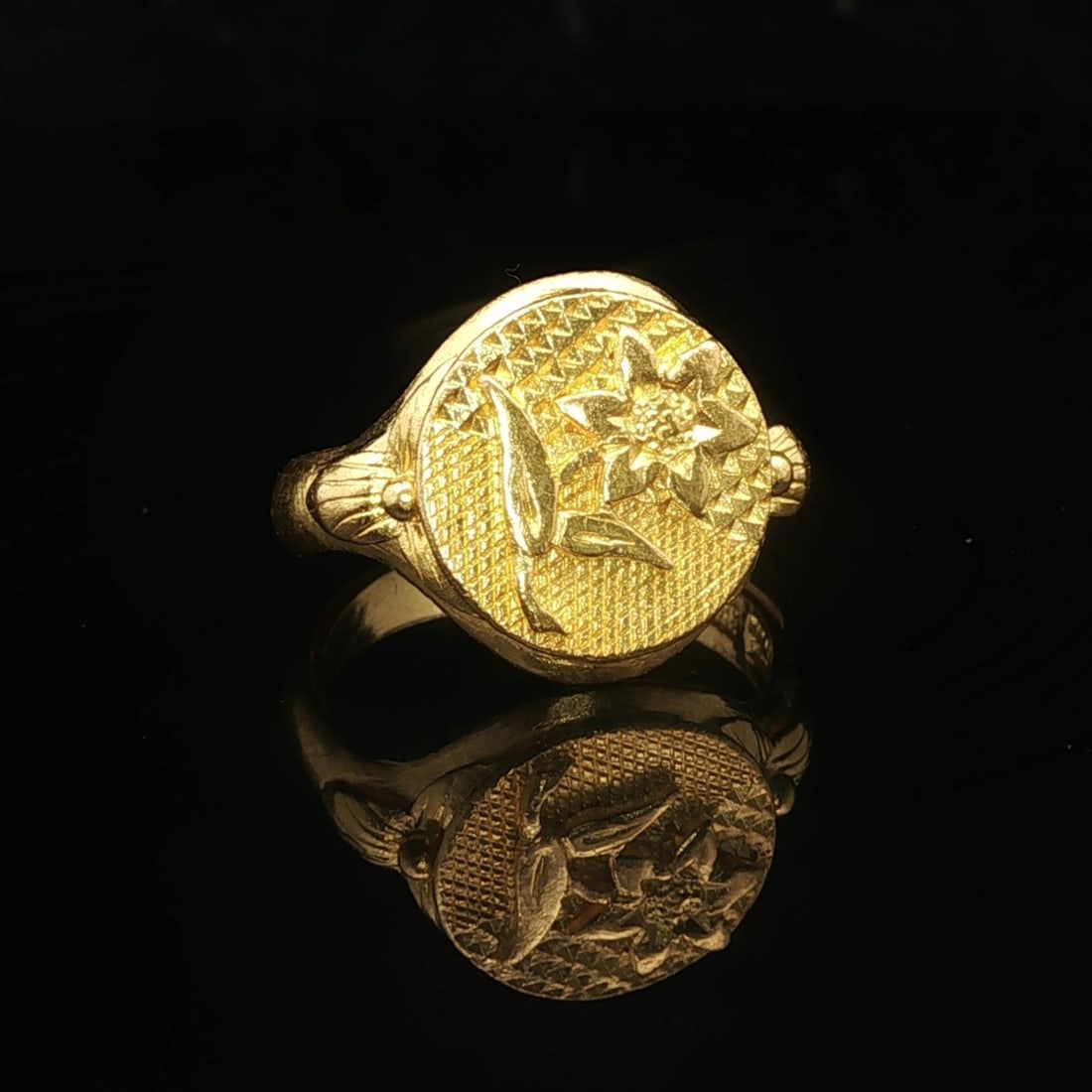 24k Pure Yellow Gold Solid Floral Wrap Ring Size 4.5: Condition: Excellent Condition, Professionally Cleaned Metal: 24k Gold (Marked, and Professionally Tested) Weight: 5g Face Measurements: 12mm by 12mm Band Width: 3.5mm Size: 4.5 (Slightly Adjustable W