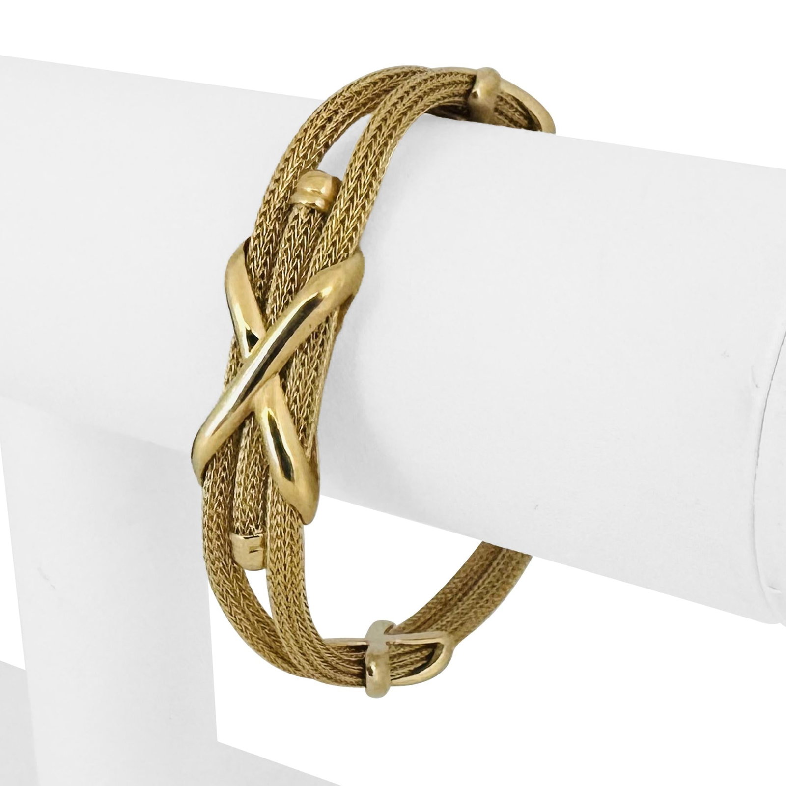 14k Yellow Gold Solid Graduated Multi Strand Mesh Bracelet Italy 7.25": Condition: Excellent Condition, Professionally Cleaned Metal: 14k Gold (Marked, and Professionally Tested) Weight: 23.2g Length: 7.25 Inches Width: 13mm at widest, 7mm at narrowest Closure: Spring Rin