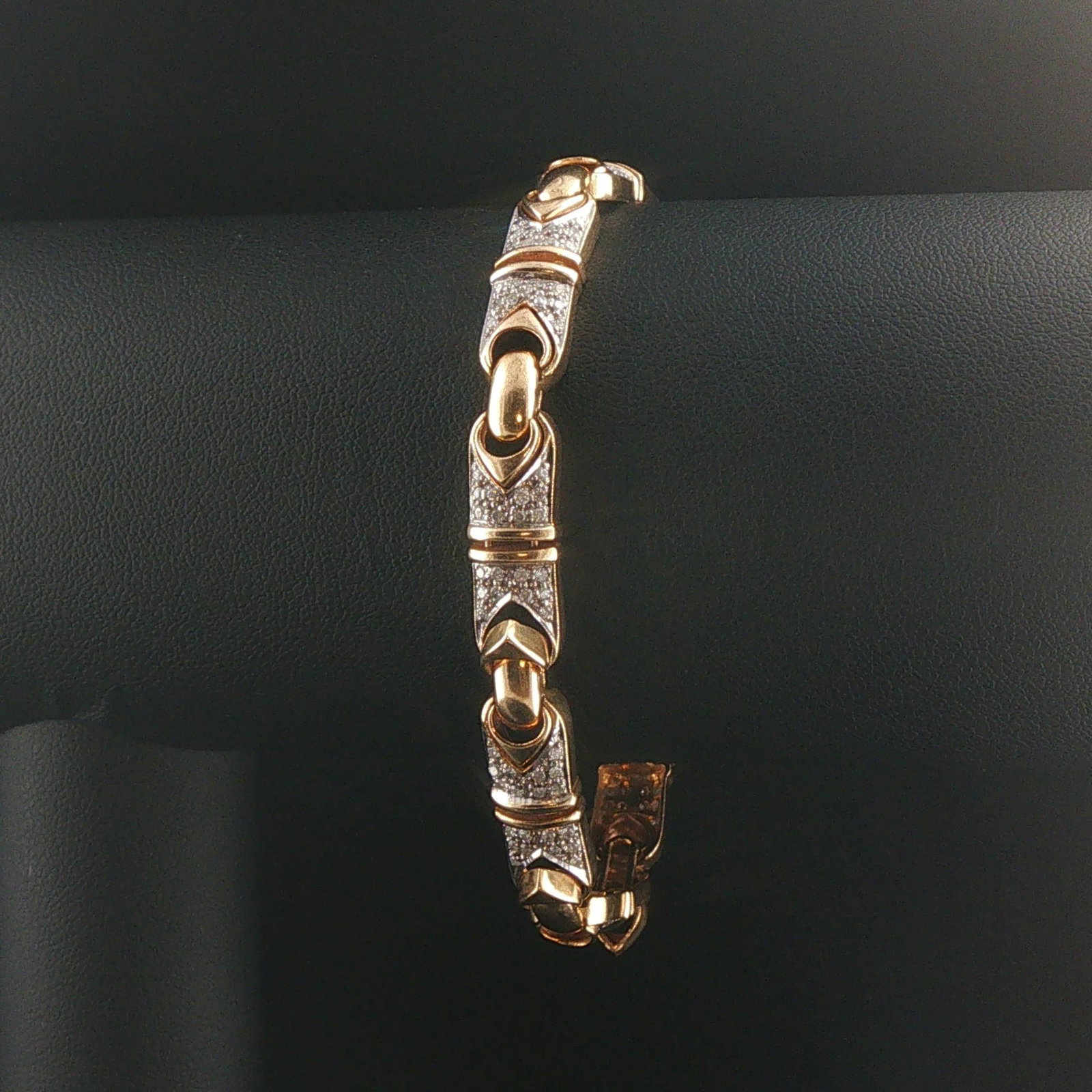 14k Yellow Gold and 1.50cttw Diamond Vintage Link Bracelet 7.5" (1 of 7)
