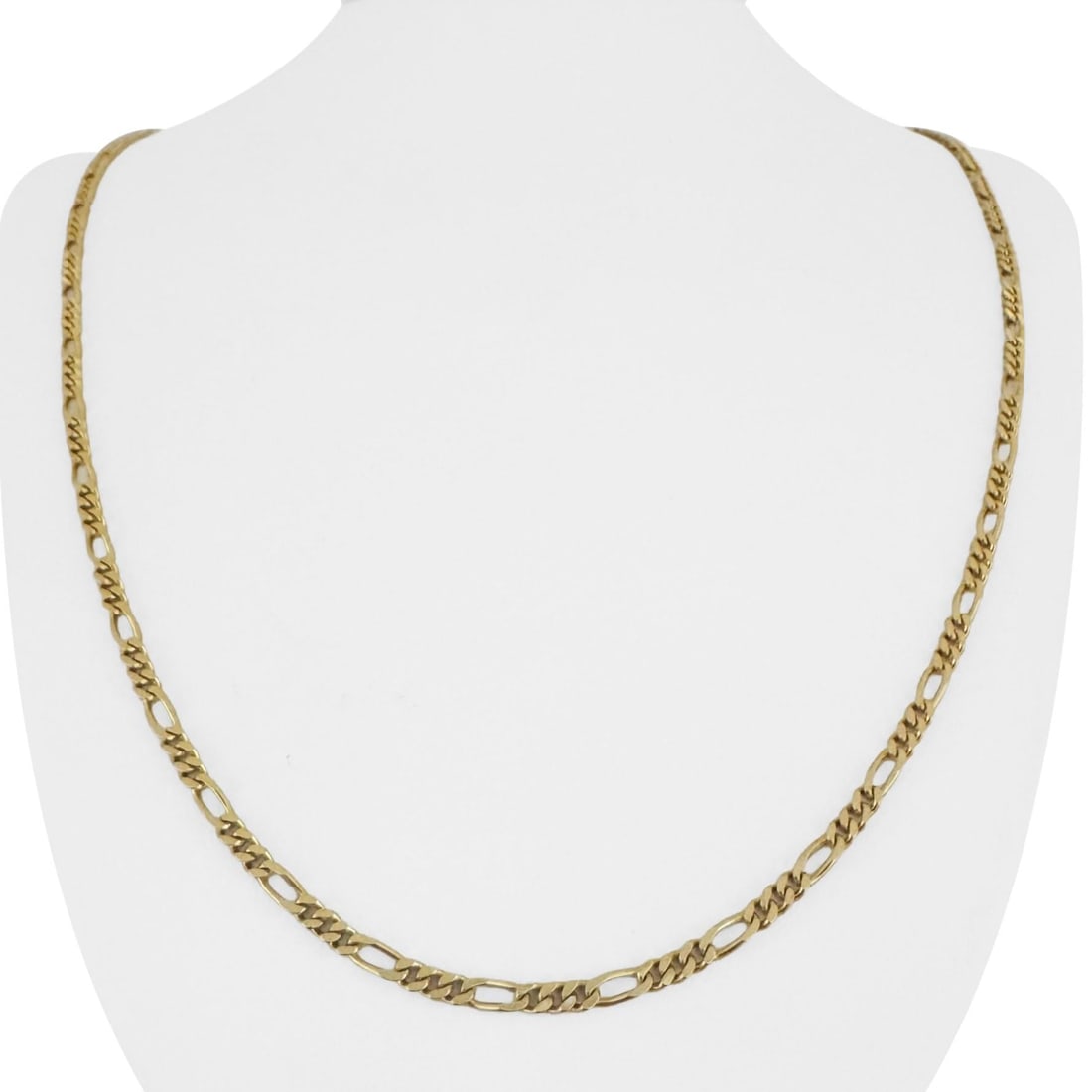 18k Yellow Gold Solid UnoAErre Figaro Link Chain Necklace Italy 24": Condition: Excellent Condition, Professionally Cleaned Metal: 18k Gold (Marked, and Professionally Tested) Weight: 14.4g Length: 24 Inches Width: 2.8mm Closure: Lobster Claw Markings: "750" "* 1 AR" "