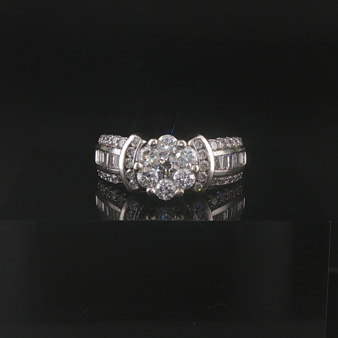 14k White Gold and 2cttw Pave Diamond Cluster Rin: Condition: Excellent Condition, Professionally Cleaned Metal: 14k Gold (Marked, and Professionally Tested) Weight: 7.7g Diamonds: 2cttw Round and Baguette Cut Natural Diamonds Band Width: 8mm at