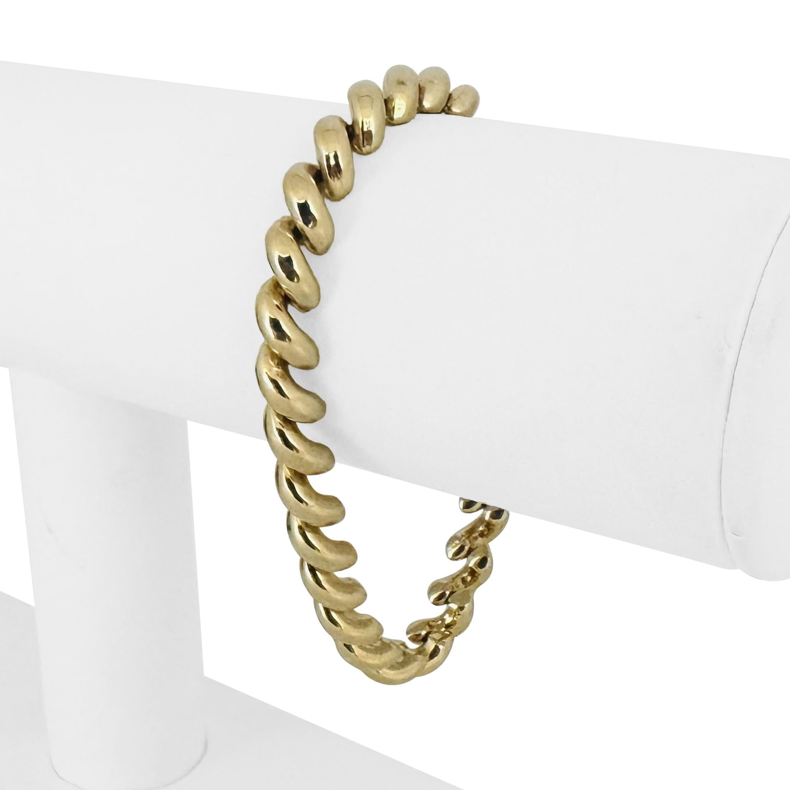 14k Yellow Gold Ladies Polished San Marco Link Br: Condition: Excellent Condition, Professionally Cleaned Metal: 14k Gold (Marked, and Professionally Tested) Weight: 13.4g Length: 7 Inches Width: 7mm Closure: Box Tab Insert with Safety Latch Markings: