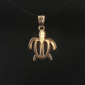 14k Yellow Gold Flat Turtle Charm Pendant 1"