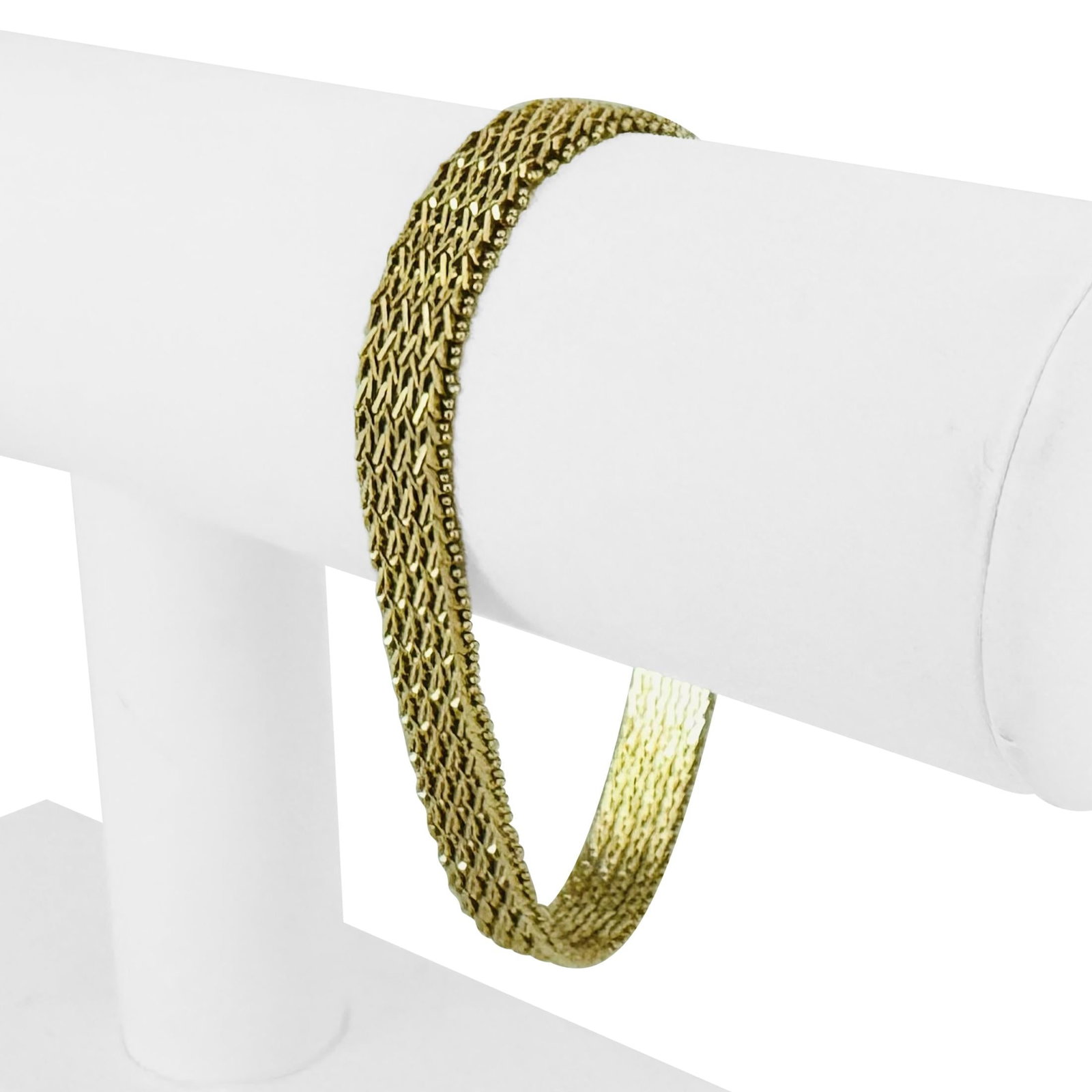 14k Yellow Gold Solid Imperial Gold Beaded Wheat: Condition: Excellent Condition, Professionally Cleaned Metal: 14k Gold (Marked, and Professionally Tested) Weight: 22.4g Length: 7.25 Inches Width: 10mm Closure: Box Tab Insert with Safety Latch