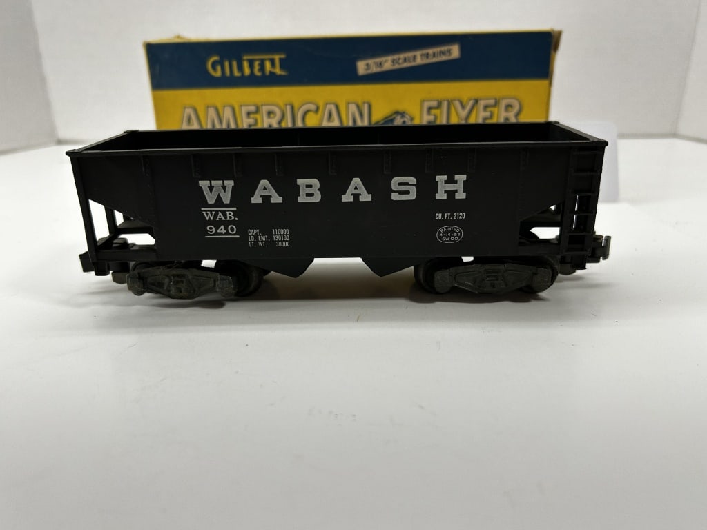 3/16 GILBERT 940 HOPPER CAR (1 of 5)