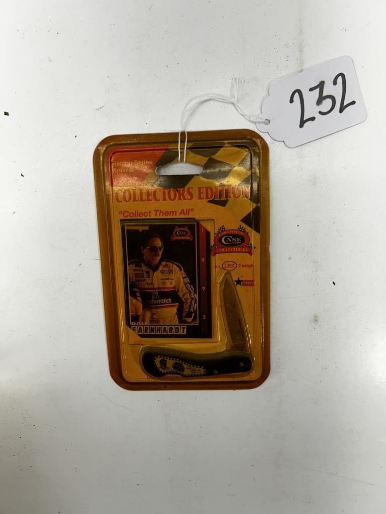 CASE RACING SERIES DALE EARNHARDT KNIFE (1 of 2)