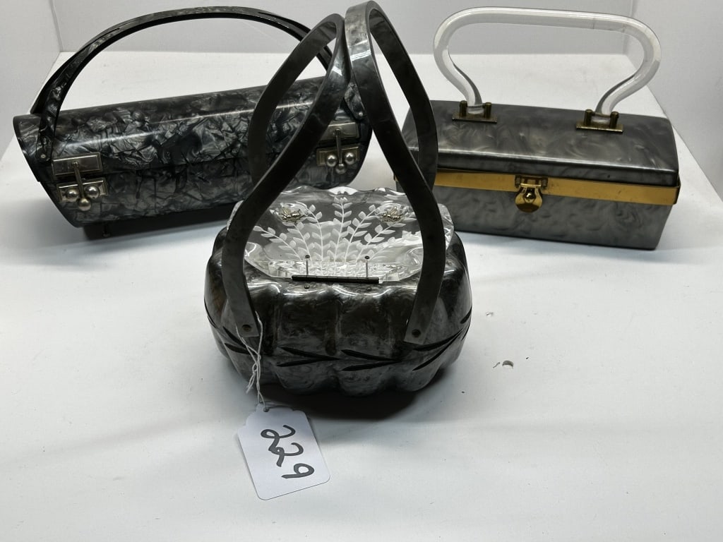 SET OF 3 VINTAGE LUCITE ACRYLIC PURSES: 1950S-1960S BLACK, GREY COLORS, WITH CLASP