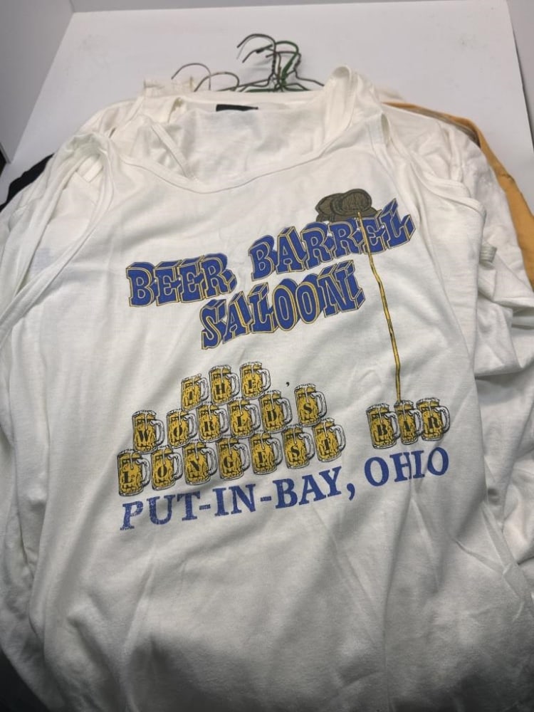 HARLEY DAVIDSON MOTORCYLE T-SHIRTS: VARIETY, SIZE XL