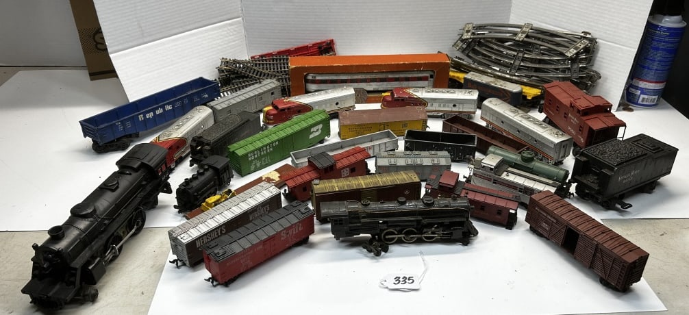 LIONEL TRAINS AND ACCESSORIES: ALL ONE MONEY