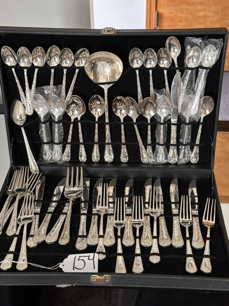 SET OF SILVER UTENSILS: FORKS, KNIVES, SPOONS