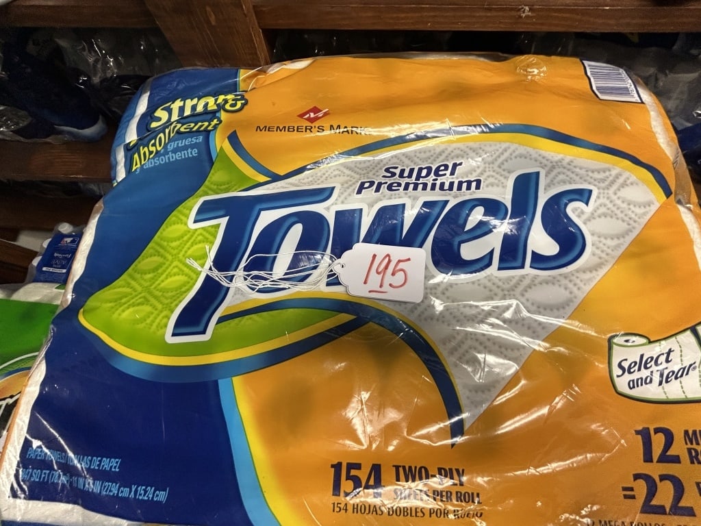 22 ROLL PAPER TOWELS: UNOPENED, LARGE AMOUNT