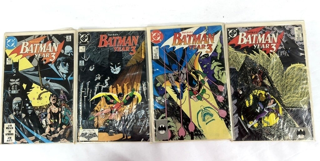(4) BATMAN YEAR 3 COMICS: SERIES OF BATMAN YEAR 3 COMIC BOOKS