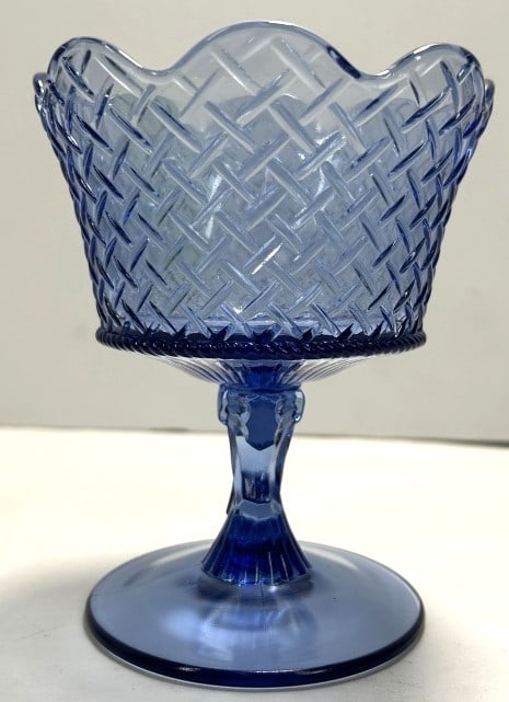 FENTON BLUE GLASS PEDESTAL COMPOTE DISH BOWL (1 of 3)