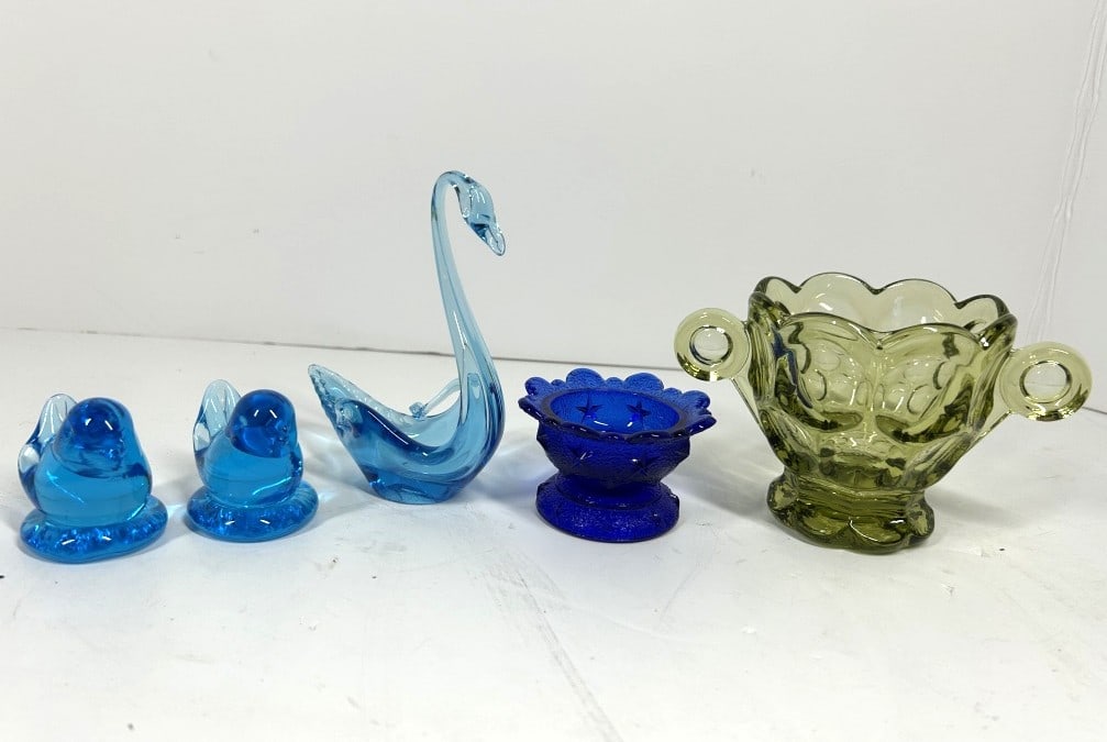 LEO WARD 1988 BLUEBIRDS: COBALT BLUE MOSSER GLASS, SWAN, GREEN DISH