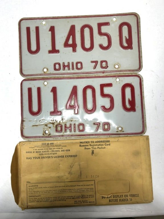 VINTAGE 1970 OHIO LICENSE PLATES: VINTAGE SET OF 1970 OHIO LICENSE PLATES