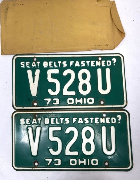 VINTAGE 1973 OHIO LICENSE PLATES: VINTAGE SET OF 1973 OHIO LICSENSE PLATES