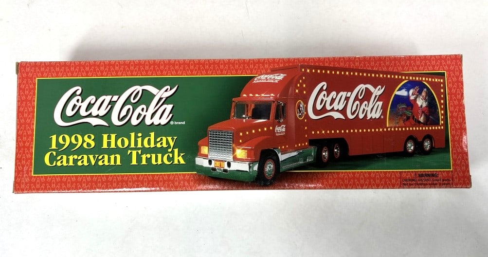 VINTAGE COCA-COLA 1998 HOLIDAY CARAVAN TRUCK: VINTAGE COCA-COLA 1998 HOLIDAY CARAVAN TRUCK
