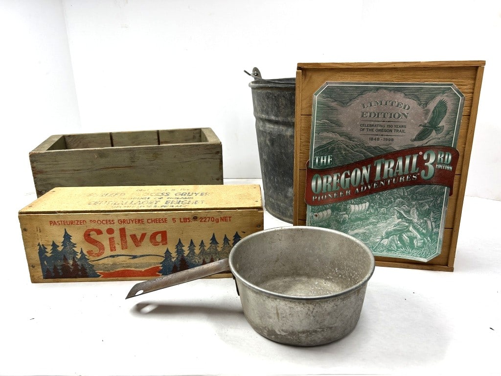 ADVERTISING CHEESE BOX (1 of 4)