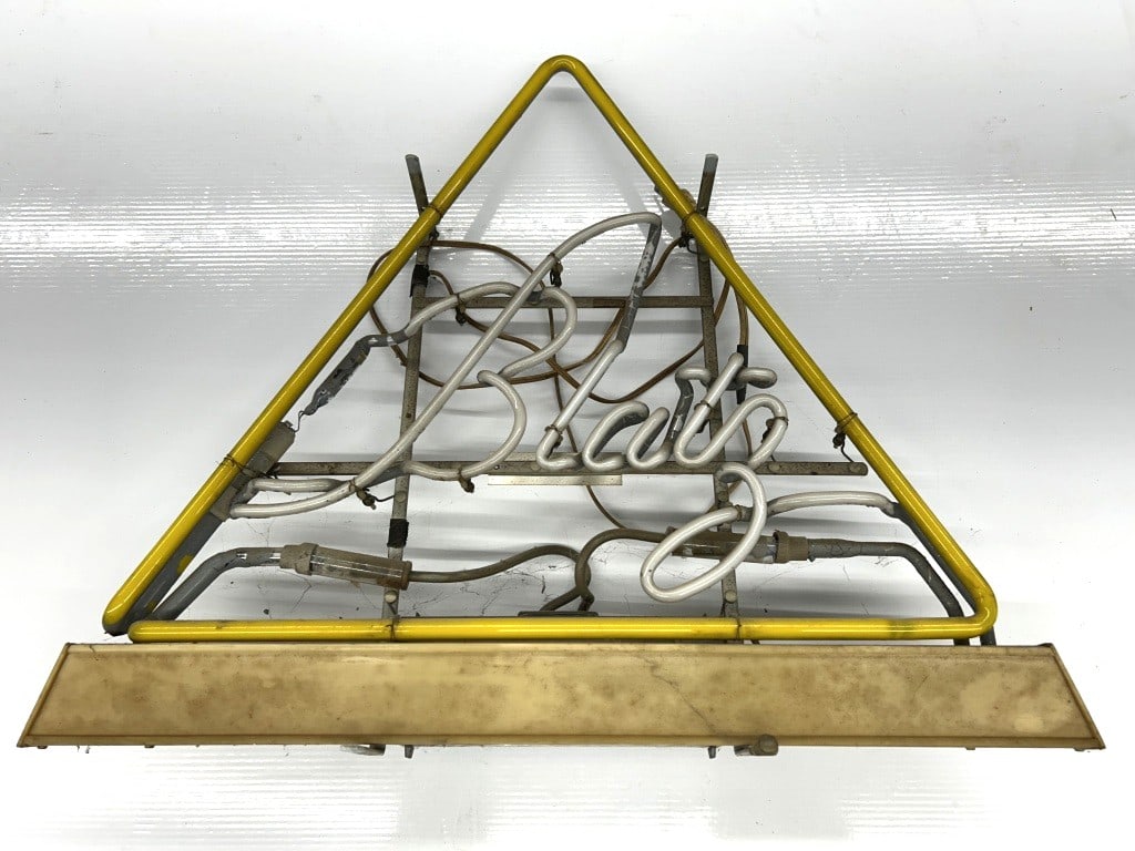 NEON BLATZ BEER LIGHT UP SIGN (1 of 1)