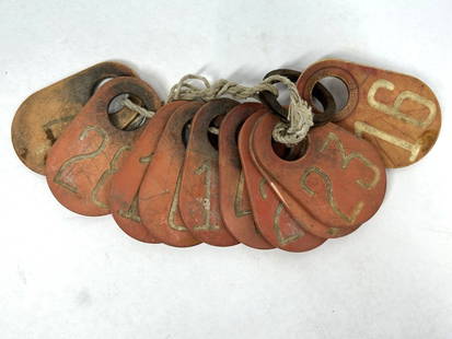 VTG DAIRY COW TAGS: RED