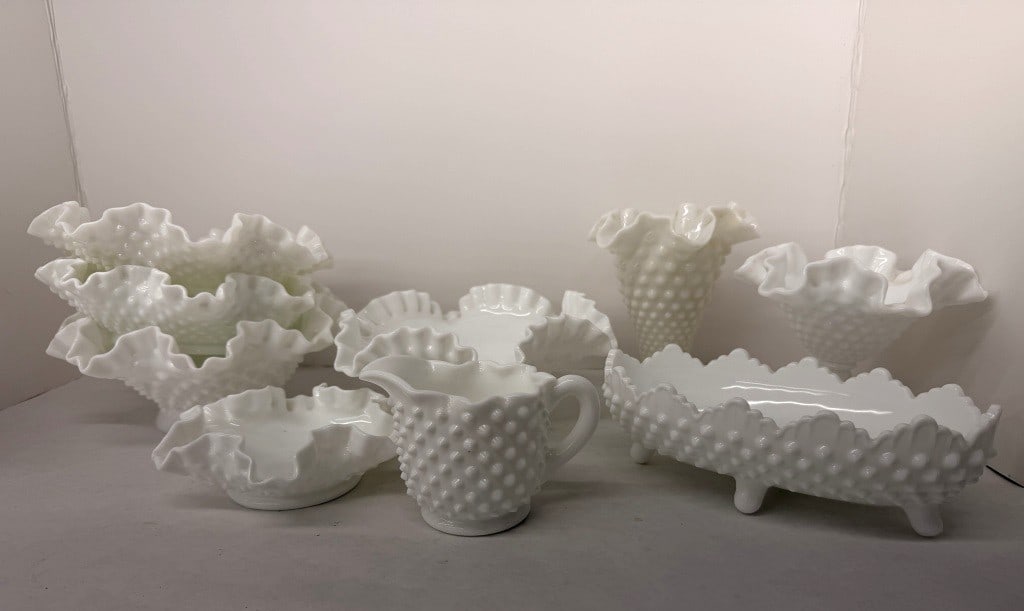 ASSORTMENT OF MILK GLASS BOWLS: ALL ONE MONEY
