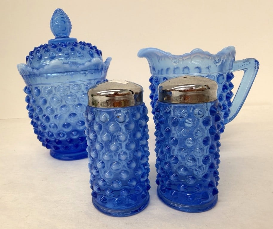 FENTON BLUE OPALESCENT HOBNAIL SET (1 of 8)