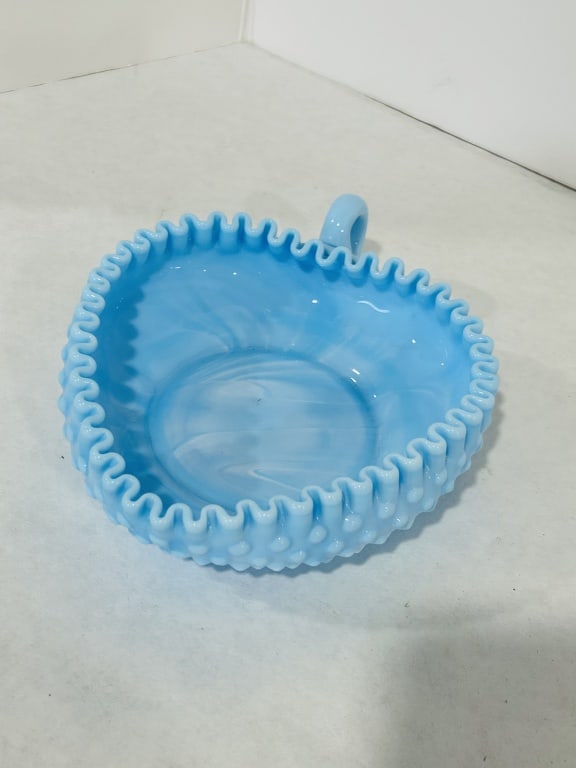 FENTON BLUE MARBLE HOBNAIL HEART RELISH DISH (1 of 4)