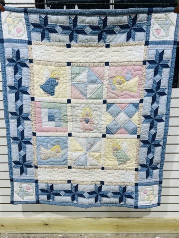 VINTAGE BLUE/WHITE QUILT (1 of 2)
