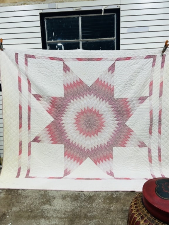 VINTAGE PINK STAR QUILT (1 of 2)