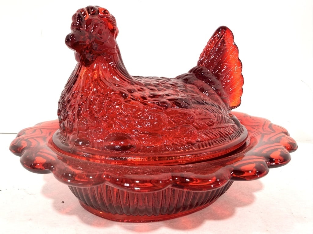 MOSSER CARNIVAL RED HEN ON NEST (1 of 5)