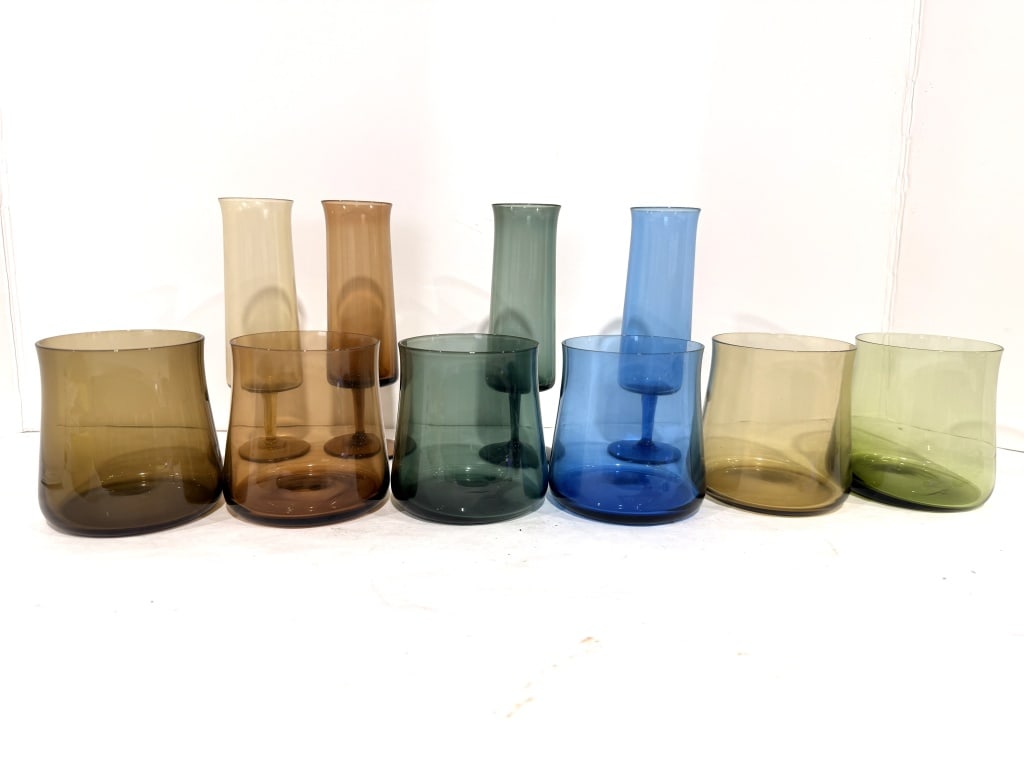 VTG ASSORTED COLORED BAR SET (1 of 2)