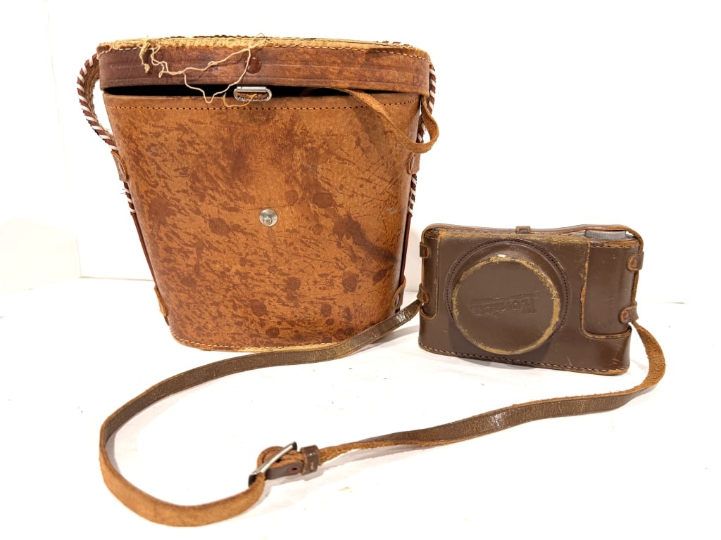 BINOCULARS, VINTAGE CAMERA (1 of 3)