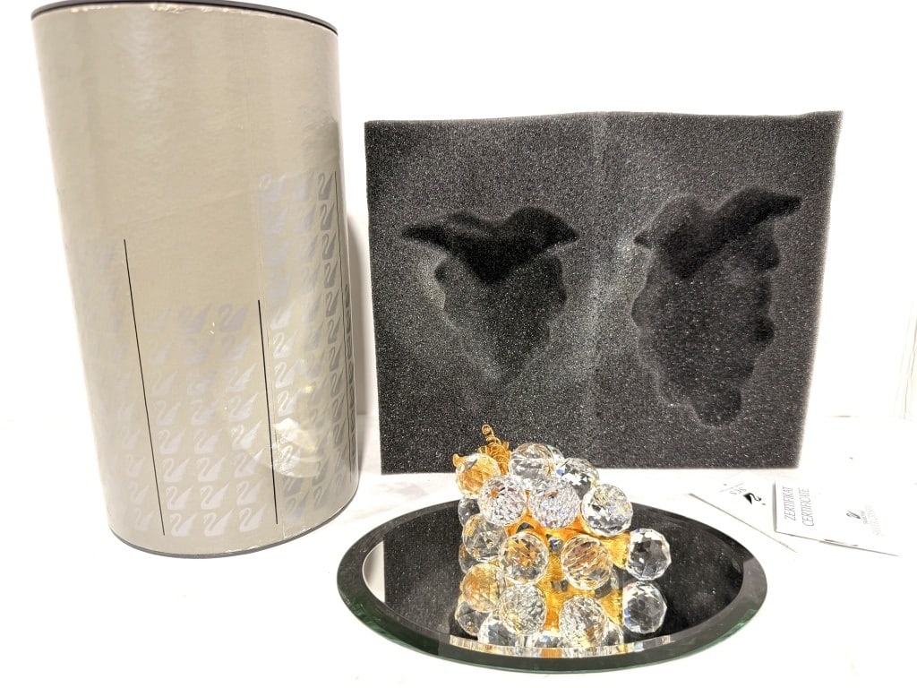 SWAROSKI CRYSTAL GRAPES (1 of 5)