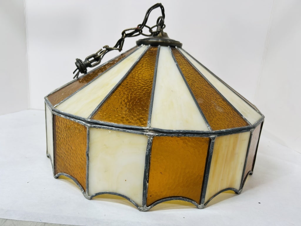 VINTAGE STAINED GLASS HANGING LAMP SHADE: NO SHIPPING