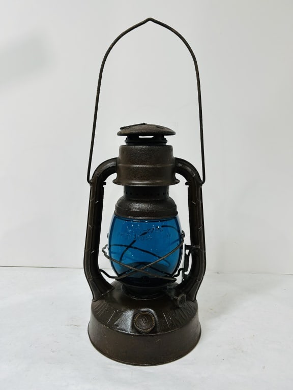 LITTLE WIZARD LANTERN: VTG