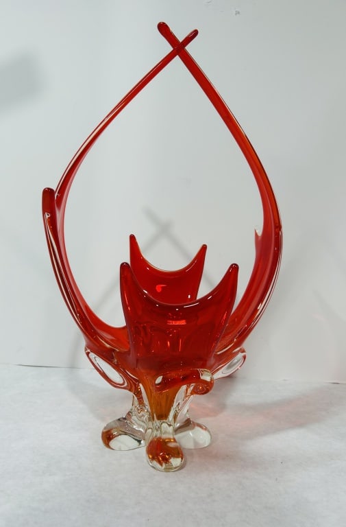 VINTAGE CHALET ARTISTIC GLASS SCULPTURE: NO CHIPS OR CRACKS