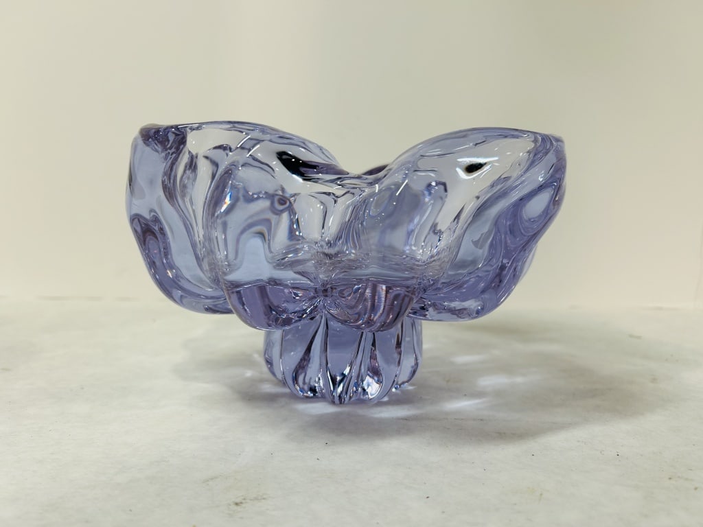 MID CENTURY ART GLASS BOWL: HEAVY