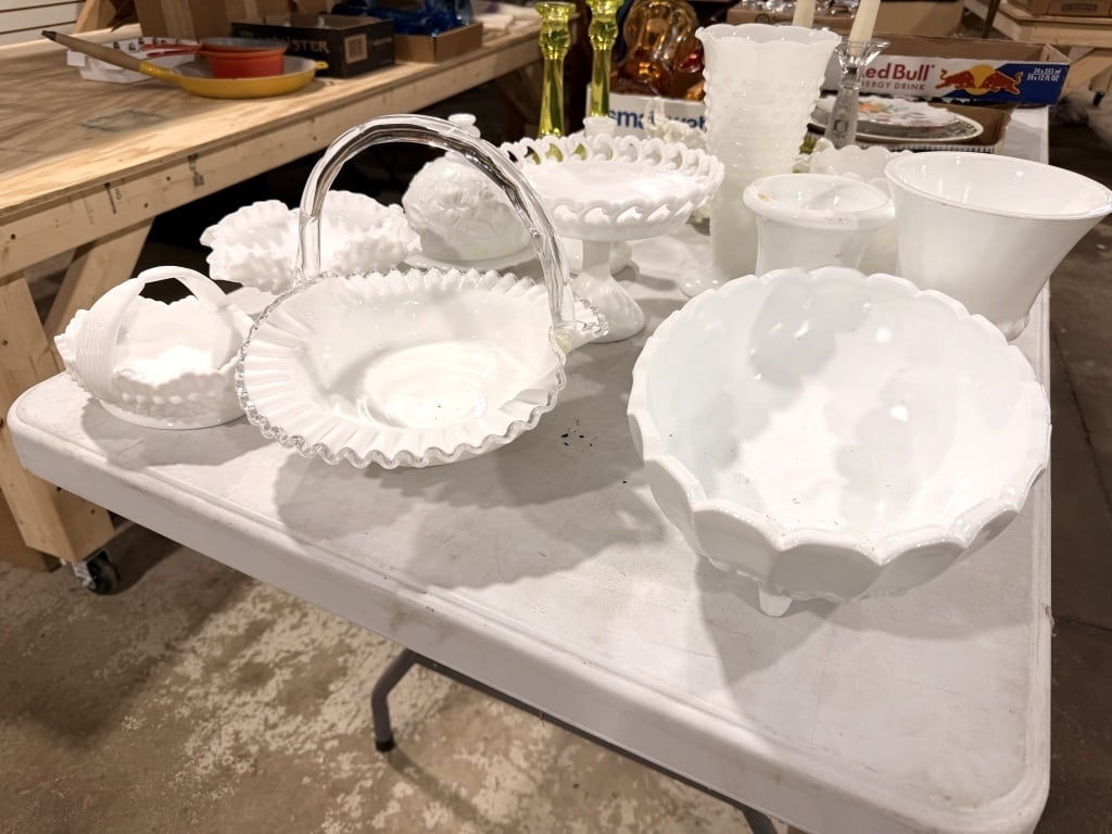 MILK GLASS LOT: LARGE LOT ALL ONE MONEY NO SHIPPING