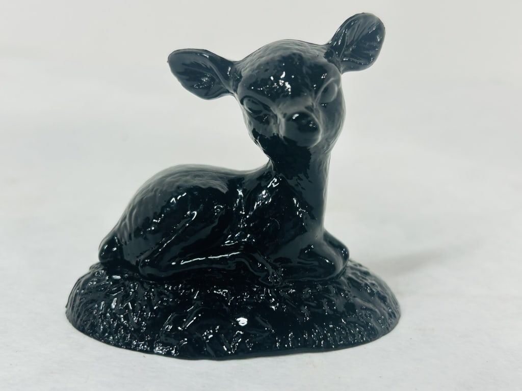 BOYD GLASS BINGO THE DEER BLACK: NO CHIPS OR CRACKS